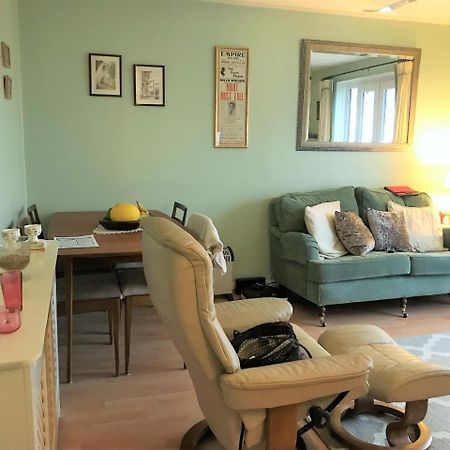 High View B&B Kennington  외부 사진